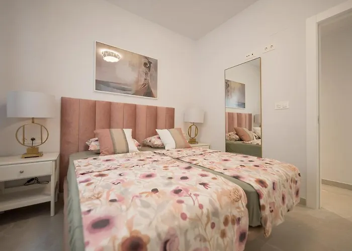 Yourspain S221b شقة