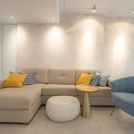 Yourspain S221b Apartman *